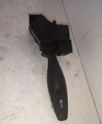 Ford Focus Indicator stalk 98AG13335AE