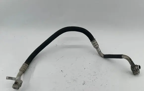 Audi A4 S4 B8 8K Air conditioning (A/C) pipe/hose 8T0260701C