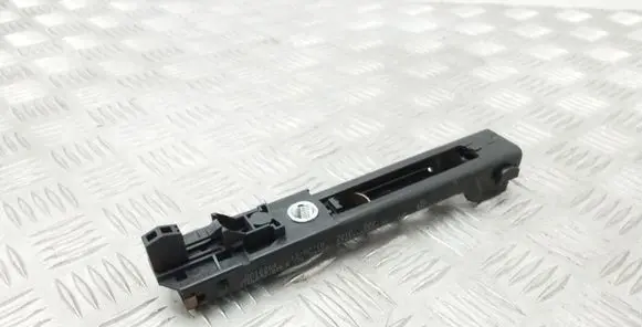 Volkswagen Golf VI Seat belt adjustment motor 1T0857819B