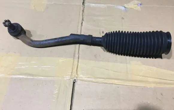 Hyundai Santa Fe Steering tie rod 