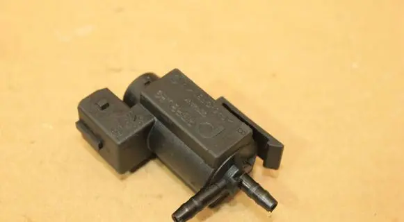 BMW X5 E53 Turbo solenoid valve 1742712
