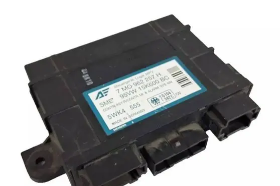 Volkswagen Sharan Comfort/convenience module 7M0962257H
