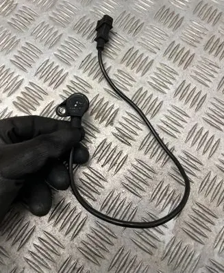 Opel Zafira A Crankshaft position sensor 0281002136
