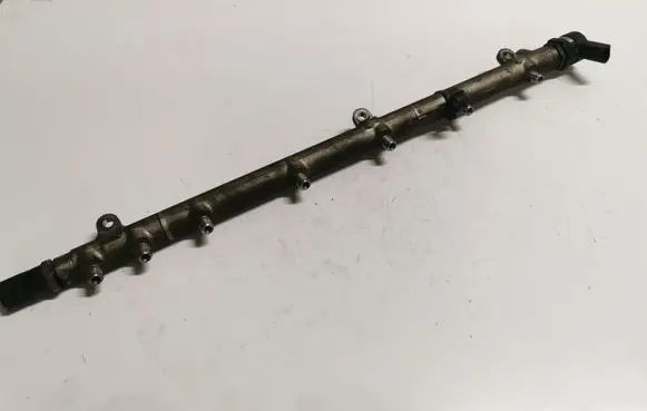 Mercedes-Benz E W211 Fuel main line pipe A6110780449 A6130700195 A0041536728