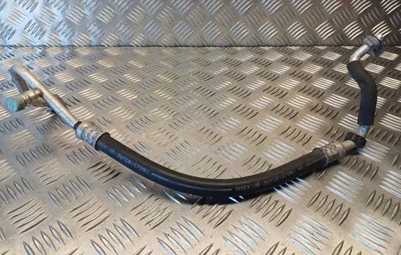 Mazda 3 I Air conditioning (A/C) pipe/hose