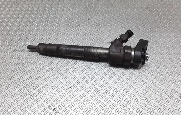 Mercedes-Benz B W245 Fuel injector A6400700787 0445110167