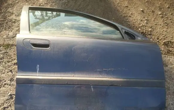 Volvo S60 Front door pilkos