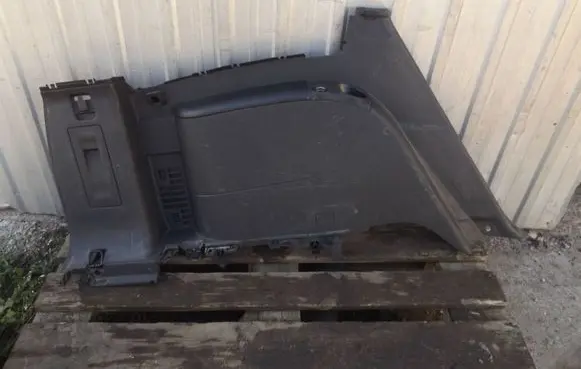 Citroen C4 Grand Picasso Coupe rear side trim panel 