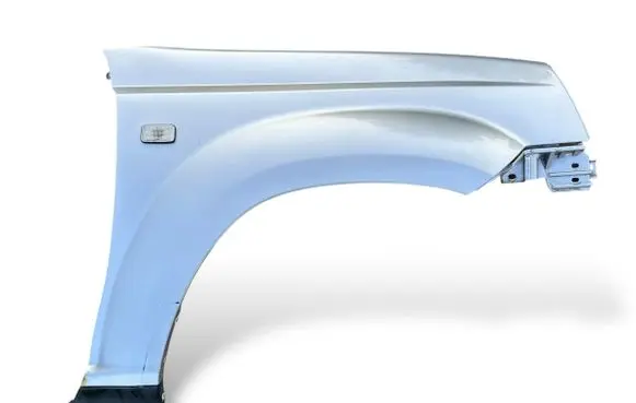 Nissan X-Trail T30 Fender 631128H440