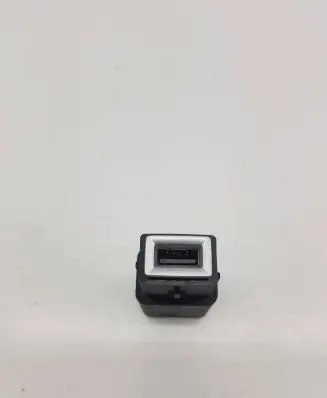 USB socket connector