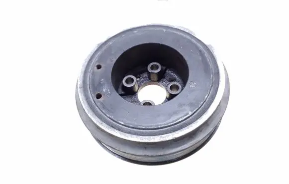 Volkswagen Golf IV Crankshaft pulley