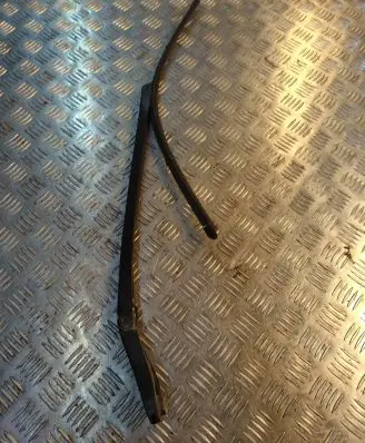 Audi A8 S8 D3 4E Windshield/front glass wiper blade 