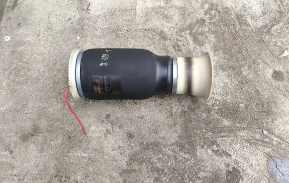 BMW X5M E70 Rear air suspension bag/shock absorber 221595