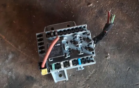 Alfa Romeo 159 Fuse module 50507676