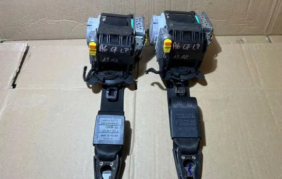 Audi A6 C7 Front seatbelt