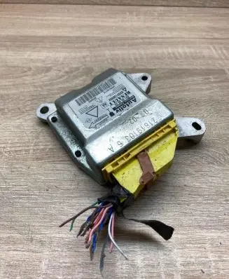 Renault Laguna II Airbag control unit/module 601958800 8200138952