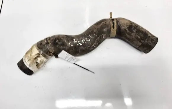 Jeep Grand Cherokee (WK) Engine coolant pipe/hose