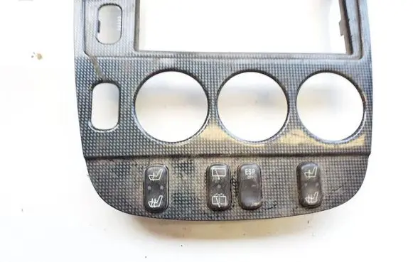 Mercedes-Benz ML W163 Seat heating switch 16754919