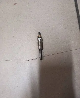 Renault Clio I Glow plug 0250202024 7700874336 7700867002