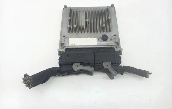 Mercedes-Benz B W246 W242 Engine control unit/module ECU A6519007600