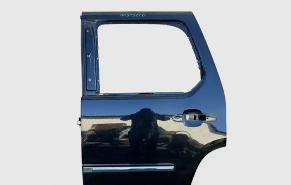 Cadillac Escalade Rear door 