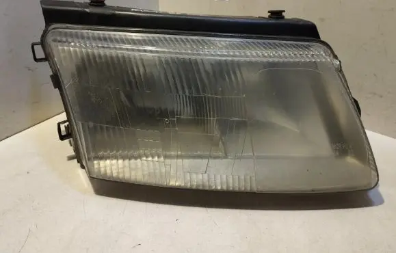 Volkswagen PASSAT B5 Headlight/headlamp 084411125R 081411101R