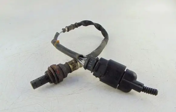 Audi A4 S4 B5 8D Lambda probe sensor