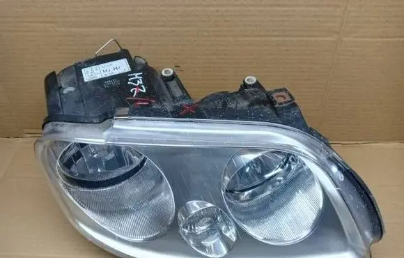 Volkswagen Caddy Headlight/headlamp 
