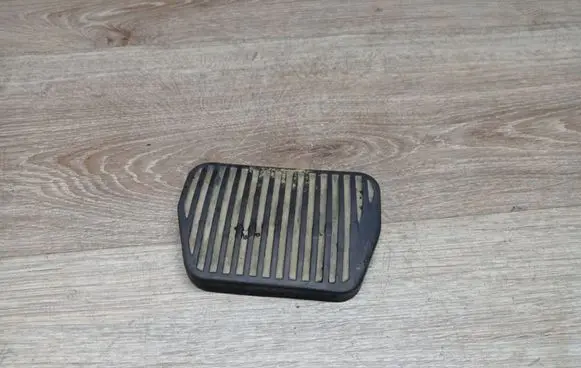 Volvo V70 Brake pedal 3516078