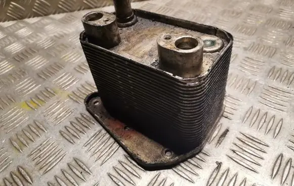 Mercedes-Benz E W210 Gearbox / Transmission oil cooler 6131880101