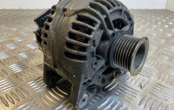 Renault Trafic II (X83) Generator/alternator 18272 51641