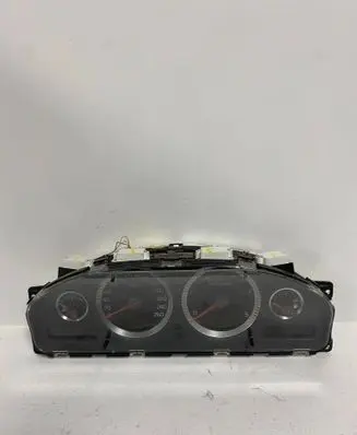 Volvo V70 Speedometer (instrument cluster) 30728791 8690549 8602026