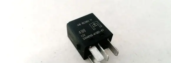 Mitsubishi Space Star Other relay MB953382 498
