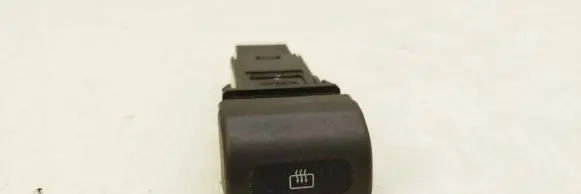 Subaru Forester SF Windscreen/window heater switch