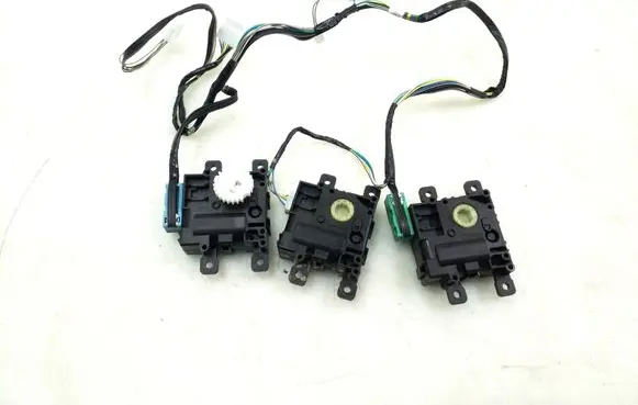 Toyota Prius Prime Air flap motor/actuator