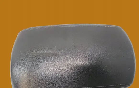KIA Magentis Armrest
