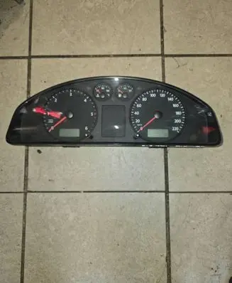 Volkswagen Transporter - Caravelle T5 Speedometer (instrument cluster) 7H0920850M VWZ7Z0C8025851 17070315743