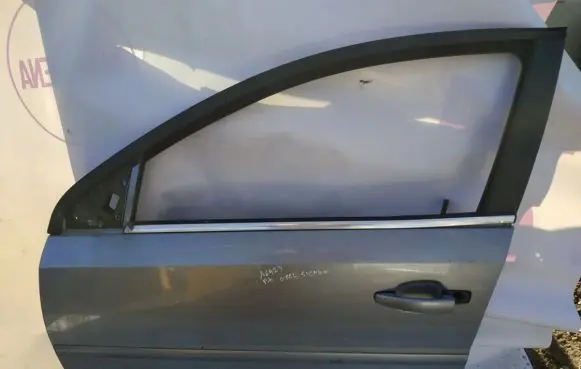 Opel Signum Front door pilkos