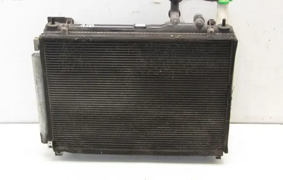 Suzuki Swift III Radiator set 712071