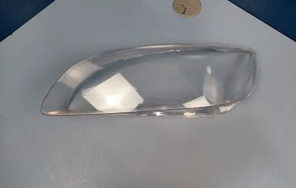 Volvo S60 Headlight lense 