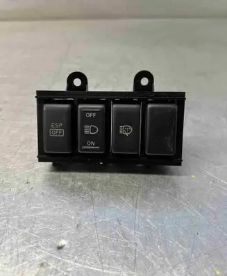 Nissan X-Trail T31 Other switches/knobs/shifts A75000