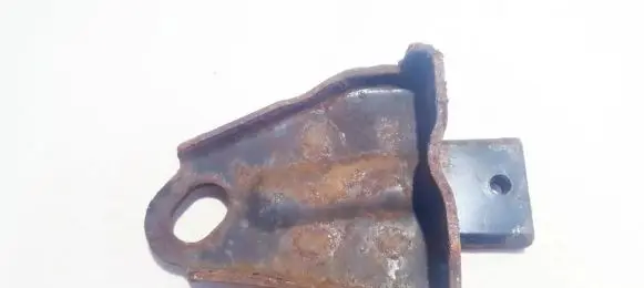 Hyundai Santa Fe Engine mounting bracket