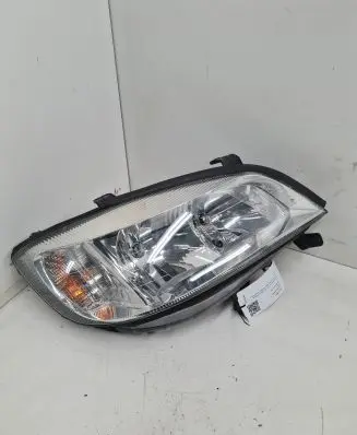 Opel Zafira A Headlight/headlamp 90582022