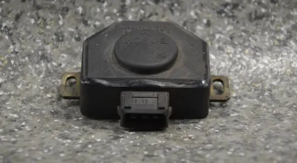 BMW 3 E30 Throttle valve position sensor 0280120316