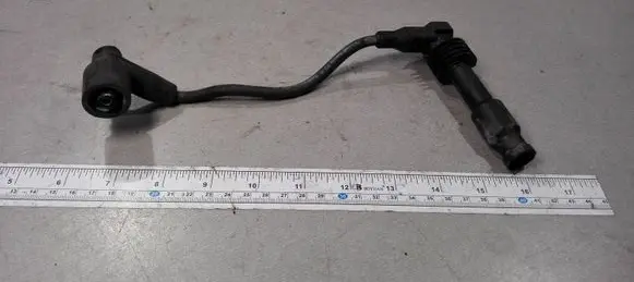 Opel Vectra B Ignition plug leads 0300302102