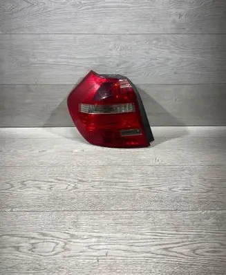 BMW 1 E81 E87 Rear/tail lights 7184955