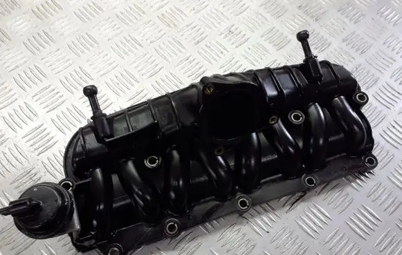 Volkswagen PASSAT B6 Intake manifold