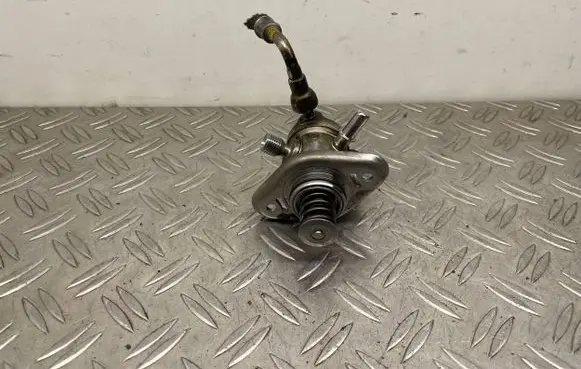 Ford Focus Fuel injection high pressure pump HX7G9D376AA