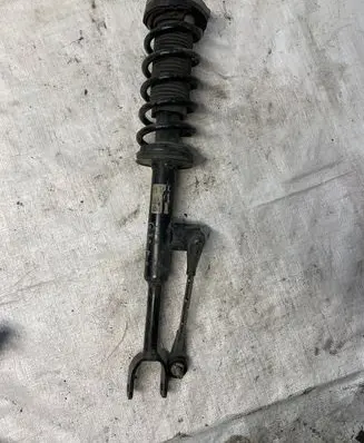 BMW 6 G32 Gran Turismo Front shock absorber with coil spring 6871983
