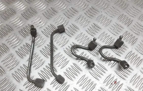Hyundai Getz Fuel injector supply line/pipe 